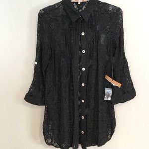 Miss Ferriday black lace tunic blouse. NWT. Size 1